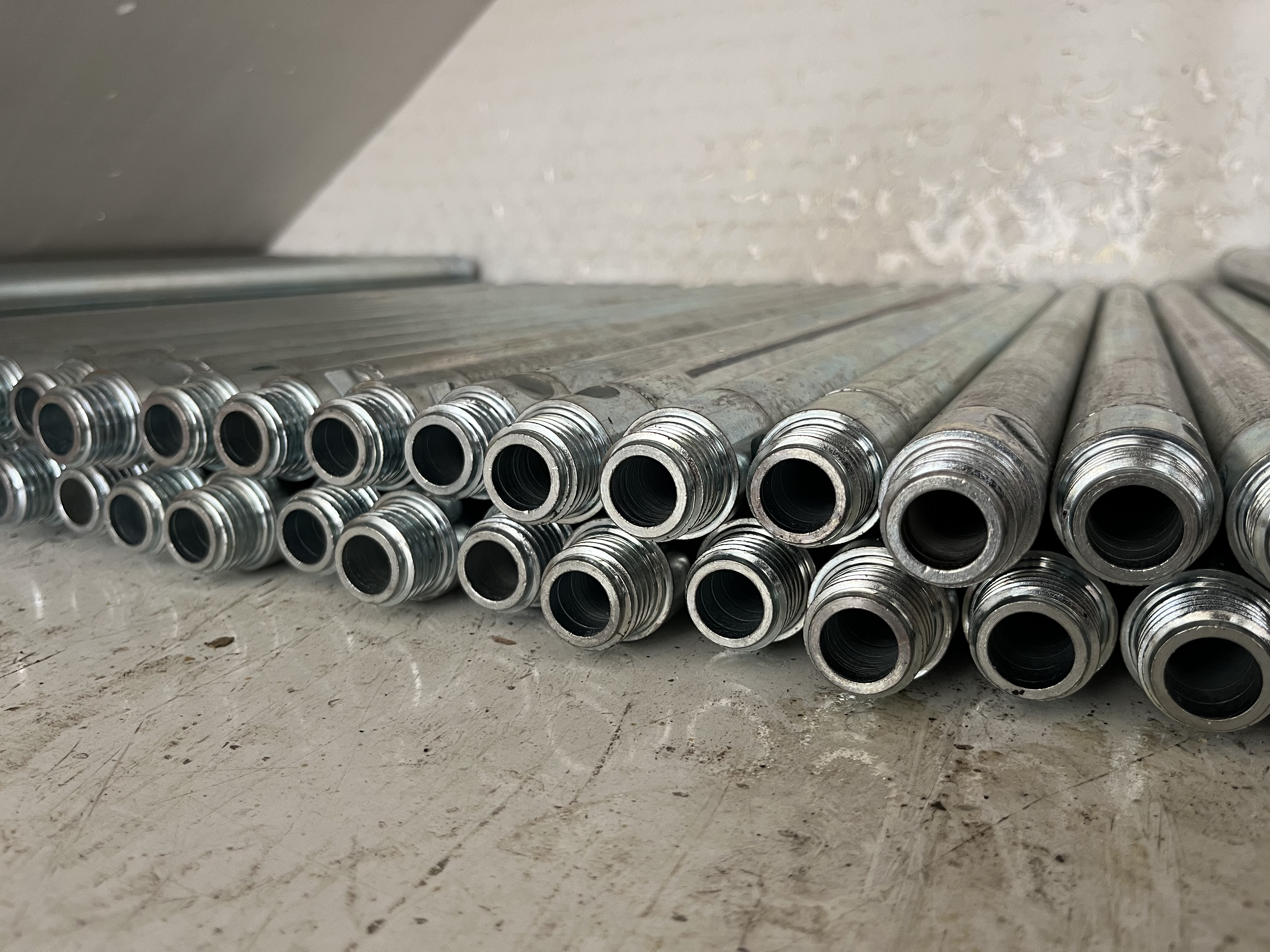 KAROT SONDAJ UZATMA BORUSU 32 MM TİJ VE 75 CM -GARANTİLİ
